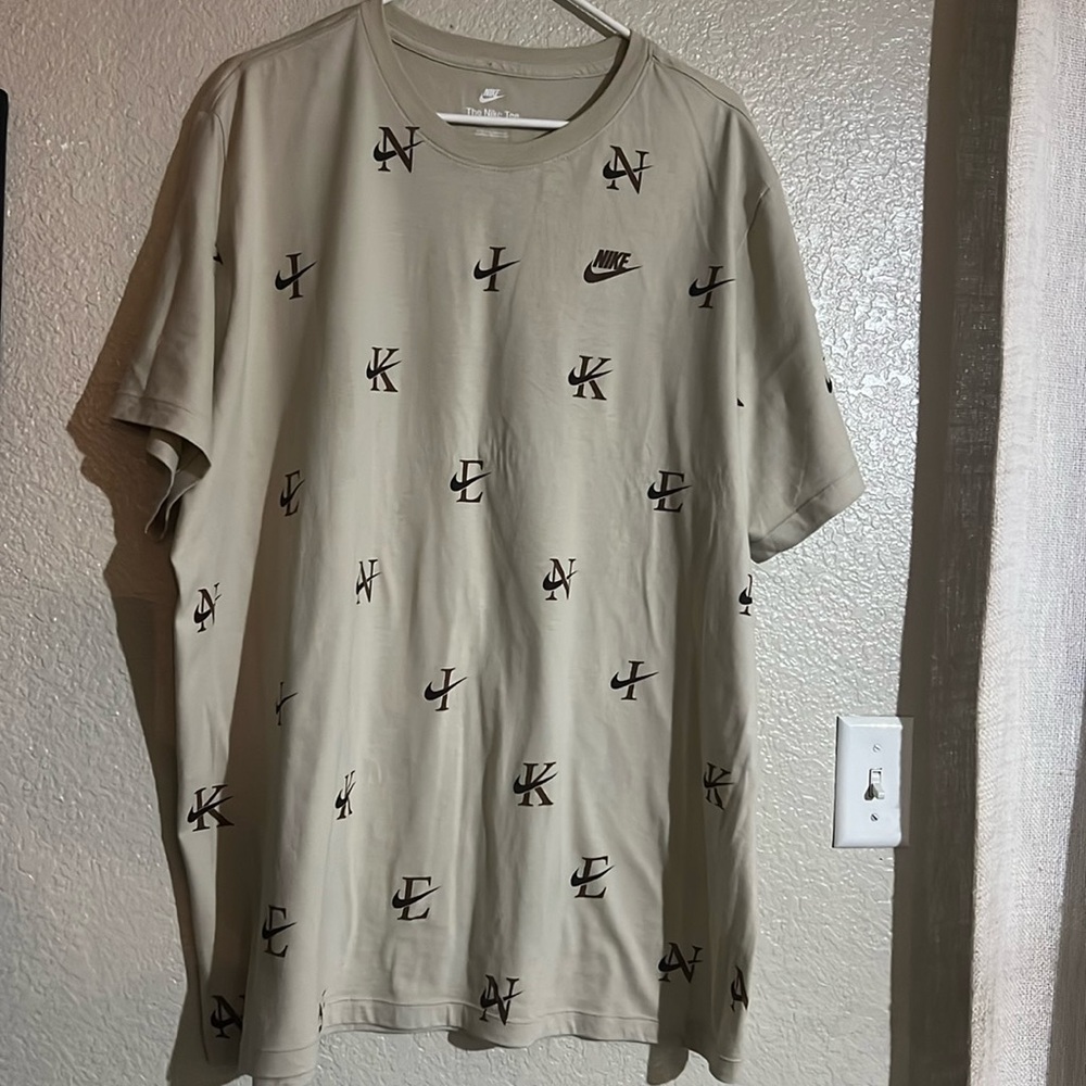 Nike Tshirt